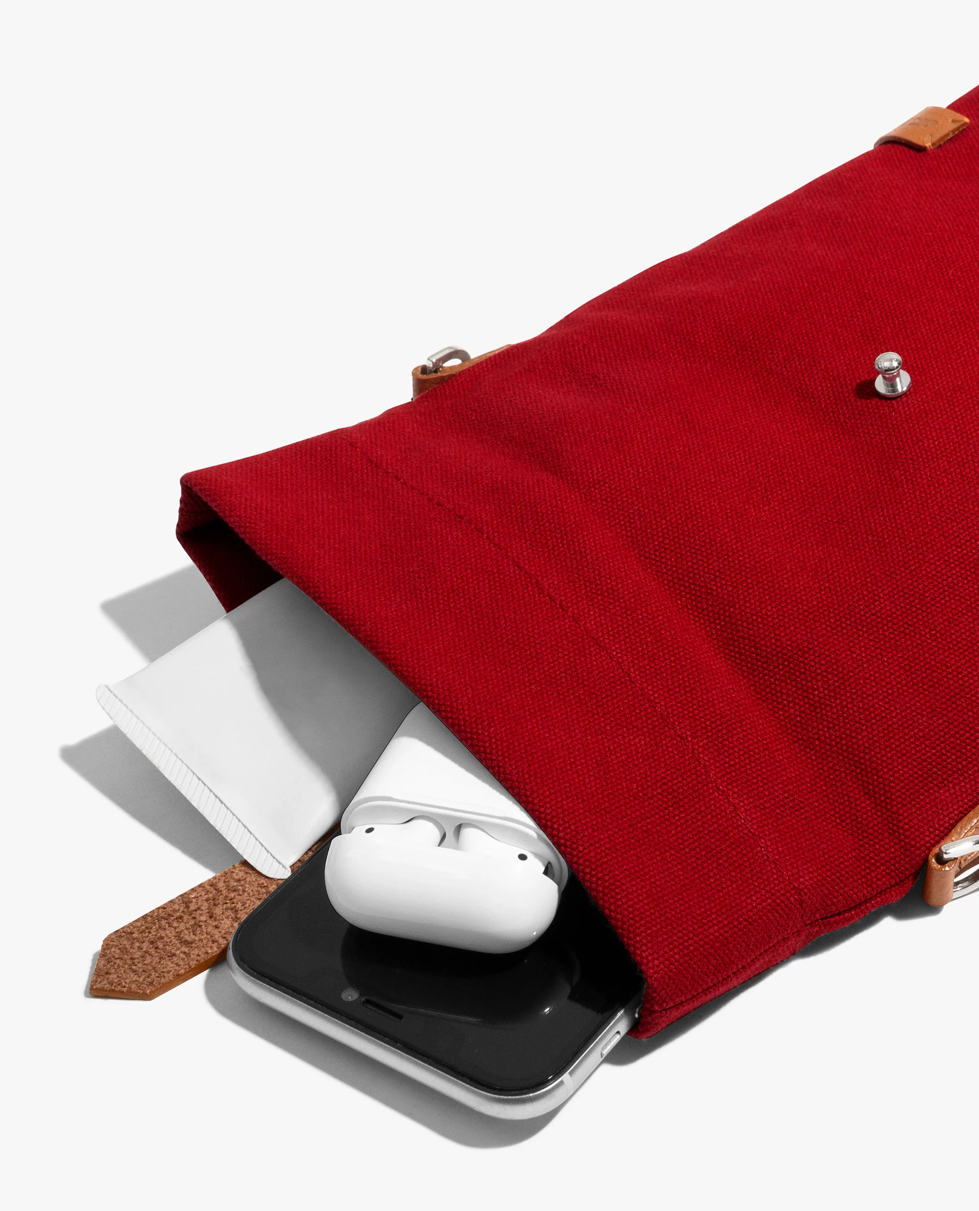 Scout Crossbody Bag - Image 8
